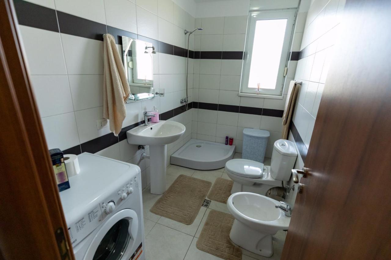 Tirana Contact Apartment Екстериор снимка